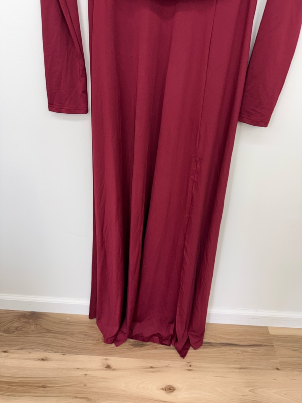Baltic Born Deep V Long Sleeve Maxi Dress in Burgundy BB25 - Picture 2 of 9